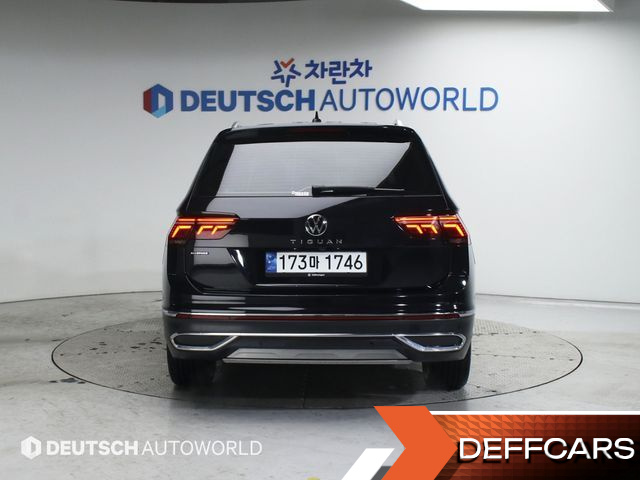 Volkswagen TIGUAN 2.0 TSI Prestige купить на сайте DeffCars