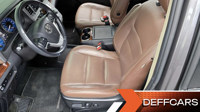 Toyota SIENNA 3.5 AWD купить на сайте DeffCars