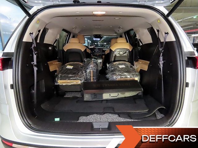 Kia CARNIVAL Gasoline 11-Seater Noblesse купить на сайте DeffCars