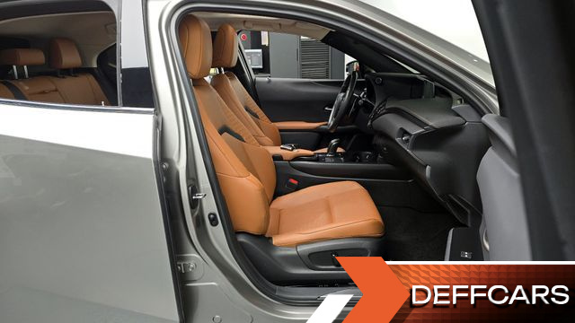 Lexus UX 2WD купить на сайте DeffCars