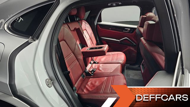 Porsche CAYENNE 3.0 Coupe купить на сайте DeffCars