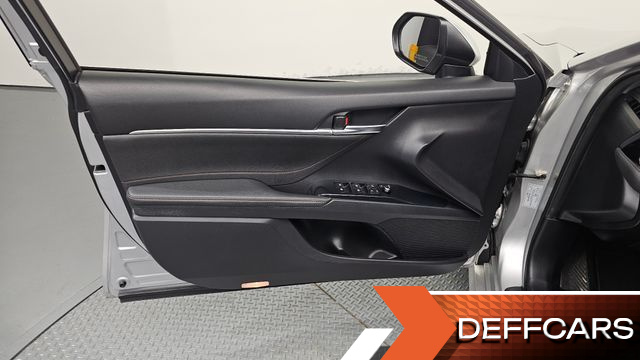 Toyota CAMRY 2.5 купить на сайте DeffCars
