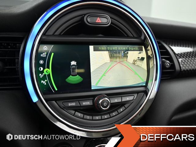 Mini COOPER CONVERTIBLE Standard 3rd купить на сайте DeffCars