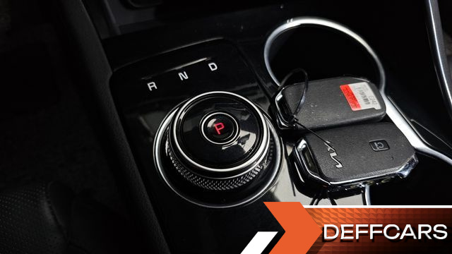 Kia K5 2.0 Noblesse купить на сайте DeffCars