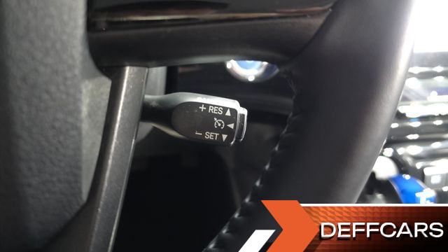 Toyota PRIUS 1.8 купить на сайте DeffCars