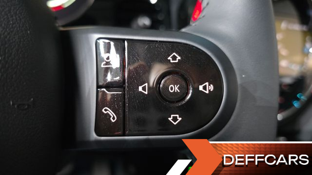 Mini COOPER 5Door Classic Third Generation купить на сайте DeffCars