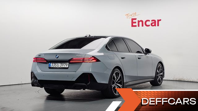 BMW 5-SERIES 530i xDrive M Sport купить на сайте DeffCars
