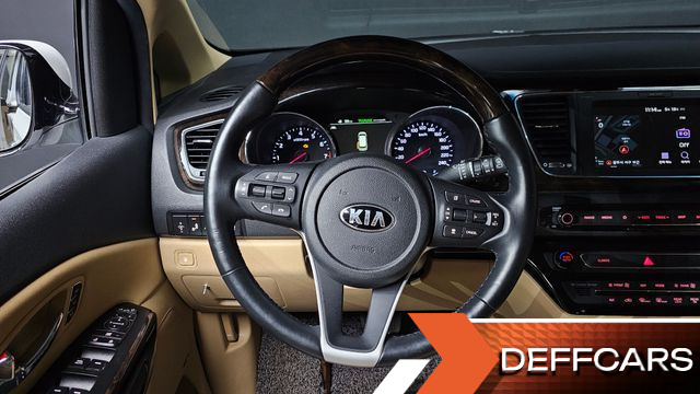 Kia CARNIVAL Gasoline 7-Seater Limousine President купить на сайте DeffCars
