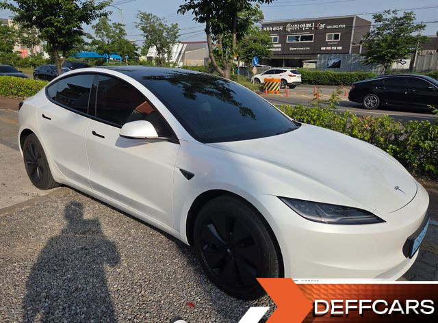 Tesla MODEL 3 RWD купить на сайте DeffCars