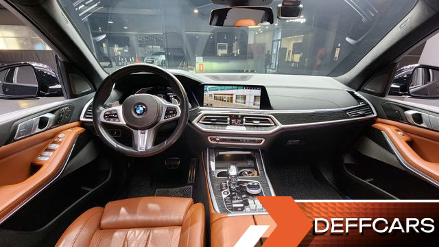 BMW X7 xDrive 40i M Sport 6STR купить на сайте DeffCars