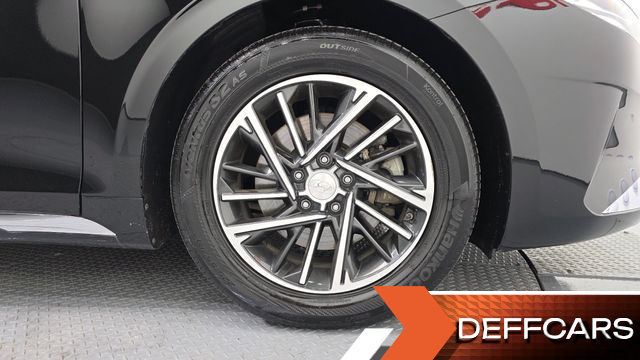 Hyundai GRANDEUR 2.5 Premium Choice купить на сайте DeffCars