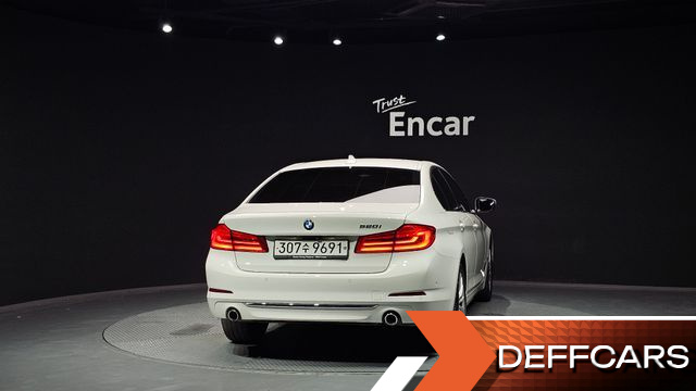 BMW 5-SERIES 520i Luxury купить на сайте DeffCars