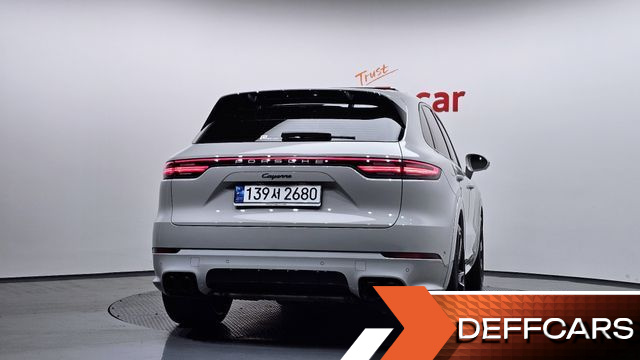 Porsche CAYENNE 3.0 PLATINUM EDITION купить на сайте DeffCars