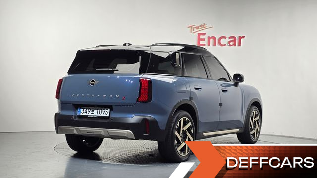 Mini COUNTRYMAN ALL4 Favoured купить на сайте DeffCars