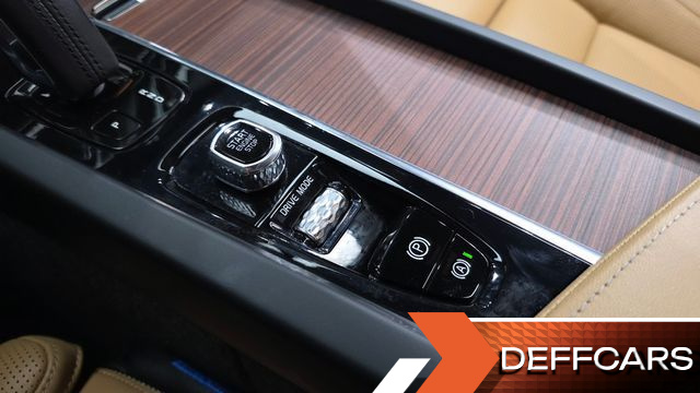 Volvo V60 B5 Pro AWD купить на сайте DeffCars