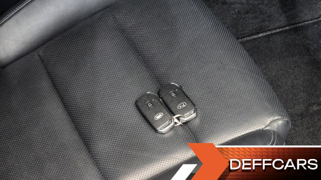 Kia K7 3.0 LPI Prestige купить на сайте DeffCars