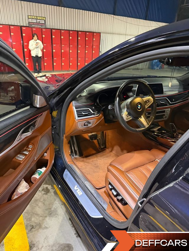 BMW 7-SERIES M760Li xDrive купить на сайте DeffCars