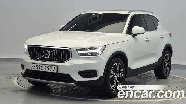 Volvo XC40 T4 Inscription купить на сайте DeffCars
