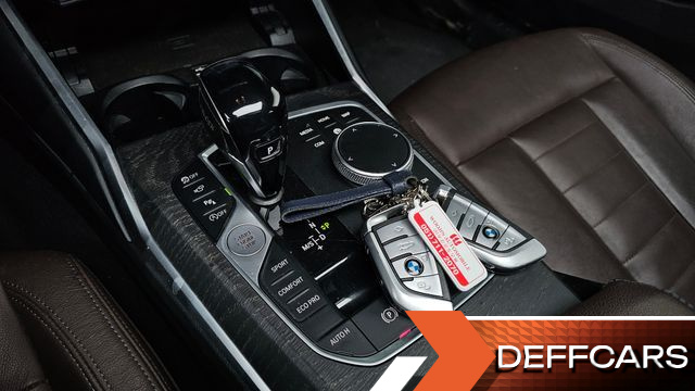 BMW 3-SERIES 320i Luxury купить на сайте DeffCars