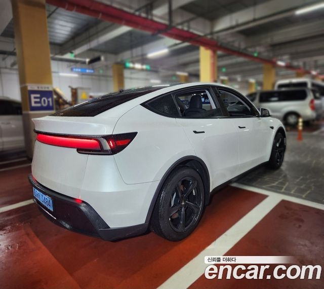 Tesla MODEL Y RWD купить на сайте DeffCars