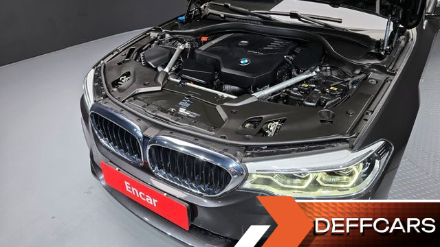 BMW 5-SERIES 520i M Sport купить на сайте DeffCars