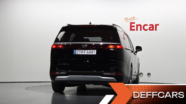 Kia CARNIVAL Diesel 9-Seater Prestige купить на сайте DeffCars