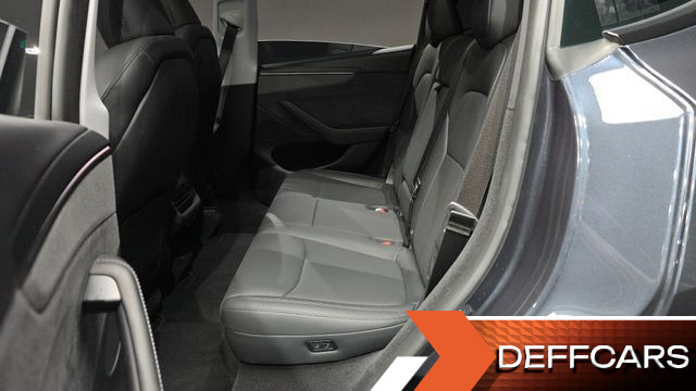 Tesla MODEL Y Long Range AWD купить на сайте DeffCars