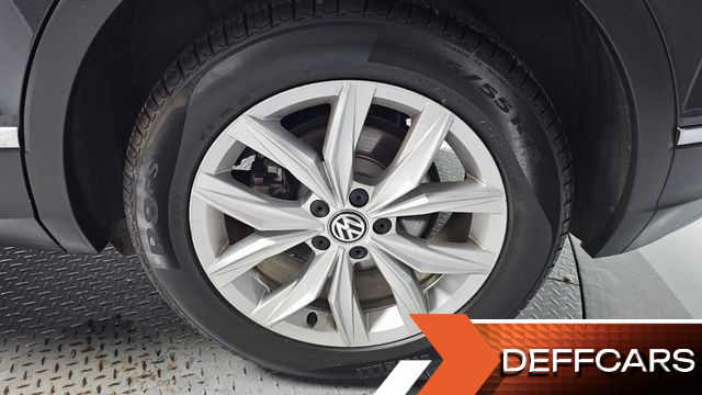 Volkswagen TIGUAN 2.0 TDI Premium купить на сайте DeffCars