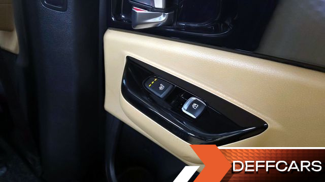 Kia CARNIVAL Gasoline 9-Seater Signature купить на сайте DeffCars