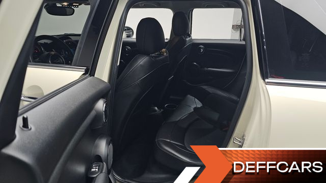 Mini COOPER 5Door Standard 3rd купить на сайте DeffCars