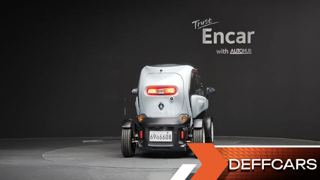 Renault-KoreaSamsung TWIZY Cargo(1-seater+Trunk) купить на сайте DeffCars