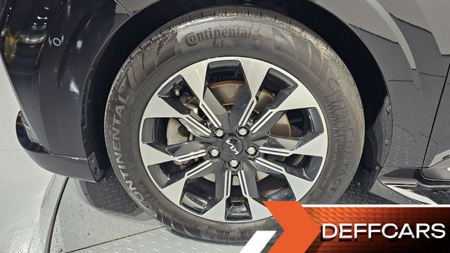 Kia CARNIVAL Gasoline 9-Seater Hi-Limousine Signature купить на сайте DeffCars
