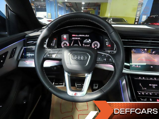 Audi Q8 55 TFSI Quattro Premium купить на сайте DeffCars