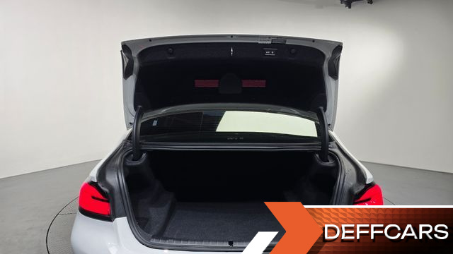 BMW 5-SERIES 520i Luxury купить на сайте DeffCars