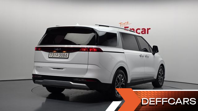Kia CARNIVAL Gasoline 11-Seater Prestige купить на сайте DeffCars