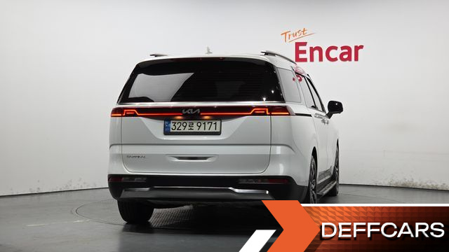 Kia CARNIVAL Gasoline 9-Seater Signature купить на сайте DeffCars