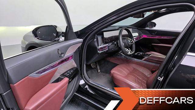BMW 7-SERIES 740i sDrive M Sport купить на сайте DeffCars