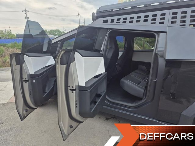 Tesla CYBERTRUCK AWD купить на сайте DeffCars