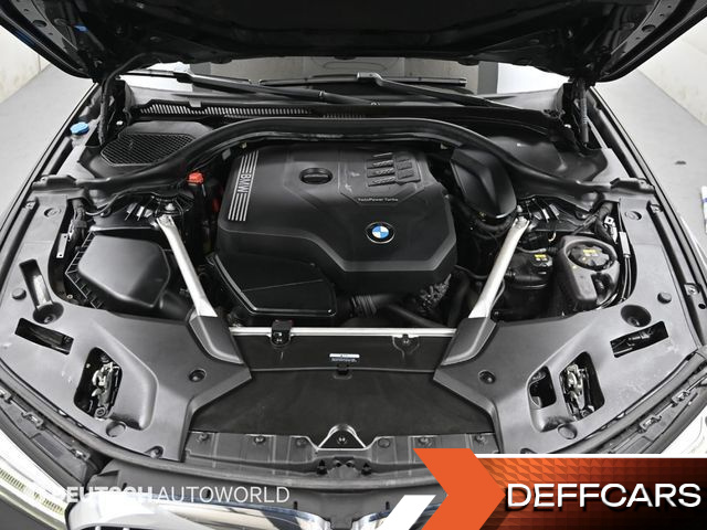 BMW 5-SERIES 520i Luxury купить на сайте DeffCars