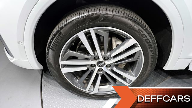 Audi Q5 45 TFSI Quattro Premium купить на сайте DeffCars