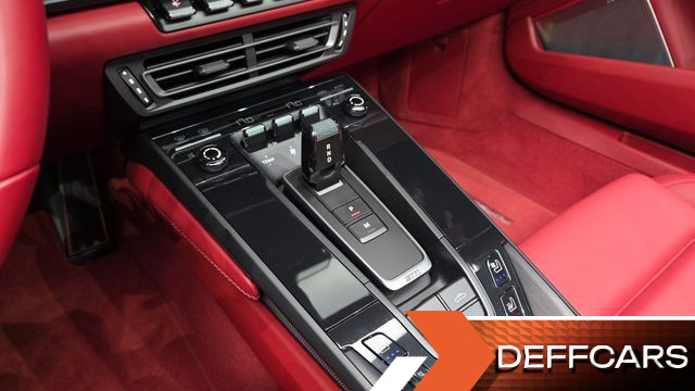 Porsche 911 Carrera 4 GTS Cabriolet купить на сайте DeffCars
