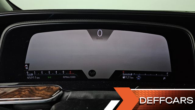 Cadillac ESCALADE 6.2 ESV ESV Premium Luxury Platinum купить на сайте DeffCars