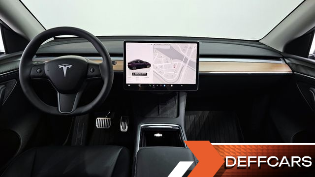 Tesla MODEL Y RWD купить на сайте DeffCars