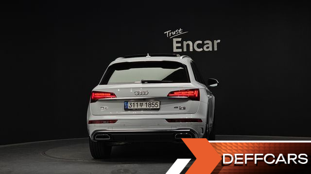 Audi Q5 45 TFSI Quattro Premium купить на сайте DeffCars