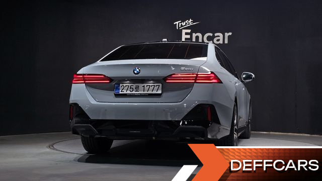 BMW 5-SERIES 520i M Sport купить на сайте DeffCars