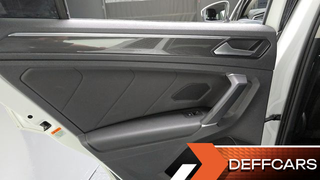 Volkswagen TIGUAN 2.0 TDI Prestige купить на сайте DeffCars
