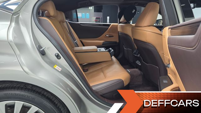 Lexus ES Luxury Plus купить на сайте DeffCars