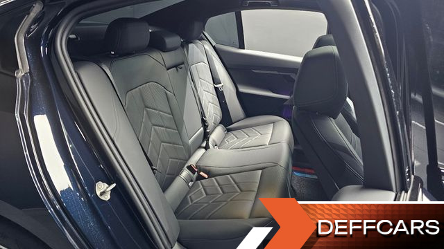 BMW 5-SERIES 520i M Sport купить на сайте DeffCars
