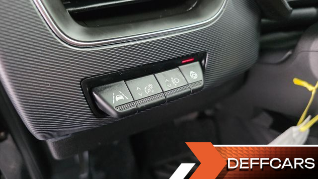 Renault-KoreaSamsung XM3 1.3 TCe RE Signature купить на сайте DeffCars