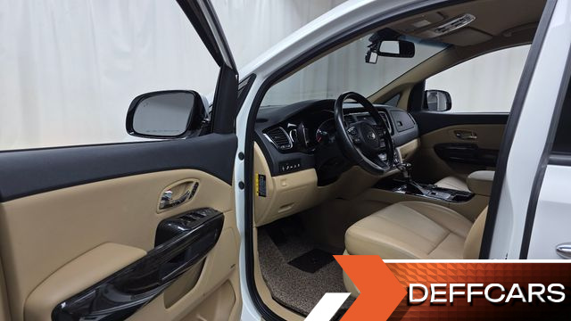 Kia CARNIVAL Gasoline 7-Seater Hi-Limousine President купить на сайте DeffCars
